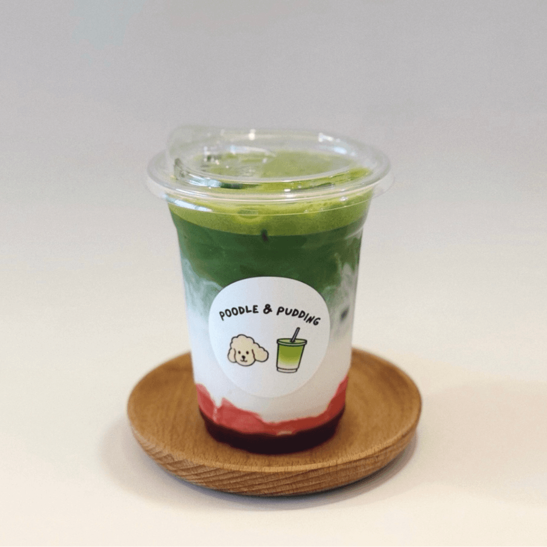 Strawberry Matcha Latte 🍓